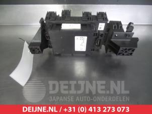 Suzuki Celerio Sicherungskasten O350330 foto 2