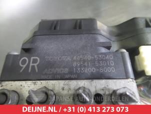Lexus IS ABS Pumpe O337971 foto 3