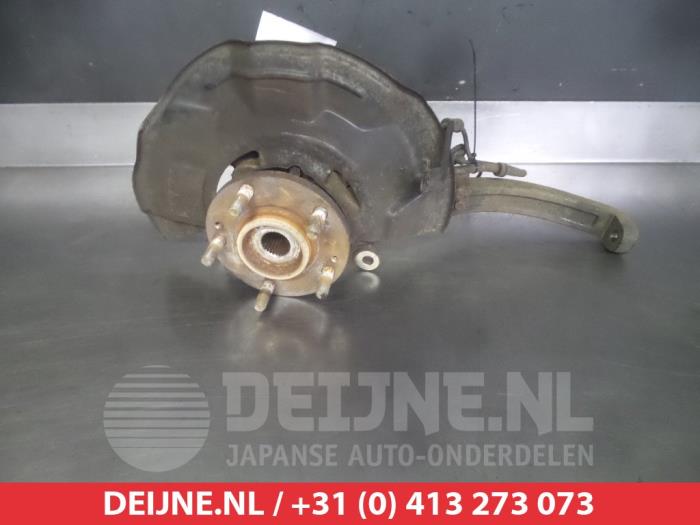 Kia Opirus Achsschenkel rechts vorne O323668