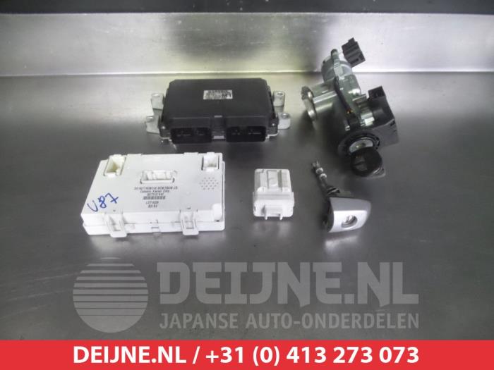 Suzuki Splash Computer Motormanagement O345216
