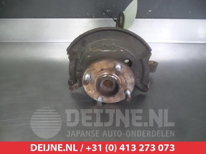 Daihatsu Young RV Achsschenkel rechts vorne O323973