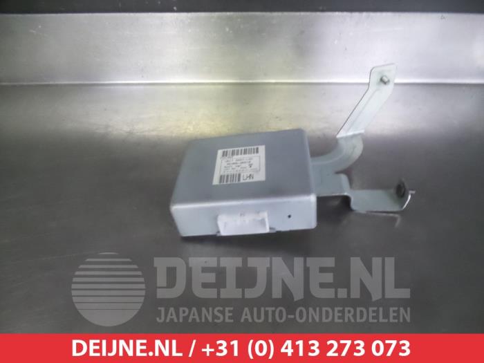 Hyundai I30 Spannungsstabilisator O357461
