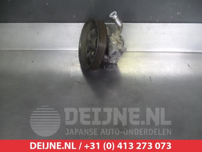 Mitsubishi L200 Lenkkraftverstärker Pumpe O331684