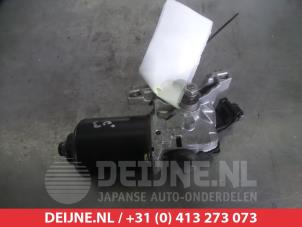 Toyota Corolla Verso Front wiper motor O349373 photo 2