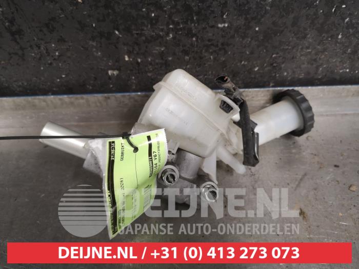 Mitsubishi Lancer Hoofdremcilinder O336778