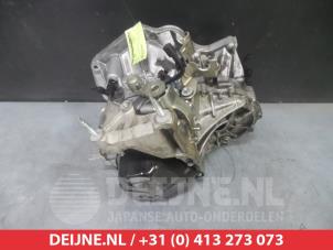 Suzuki Vitara Gearbox O373018 photo 2