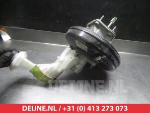 Nissan Qashqai Master cylinder O336611 photo 2