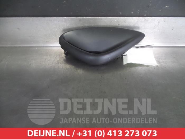 Nissan Micra Bumper Rooster O264388