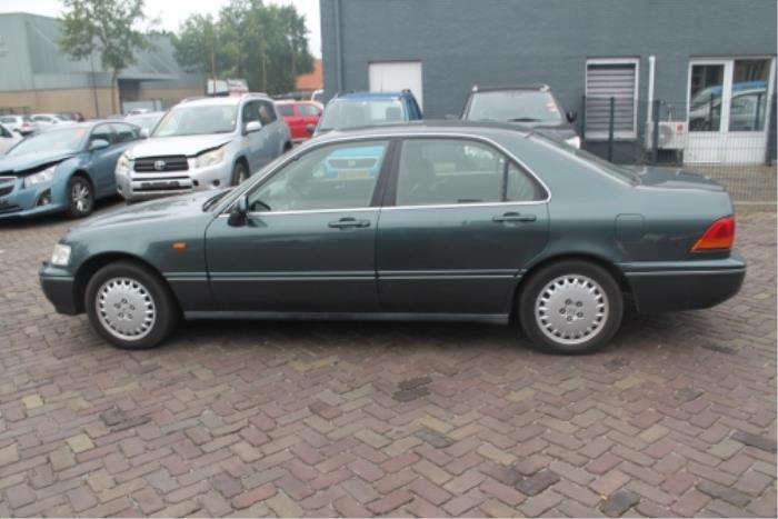 Honda Legend Rear door 4-door, left O285542