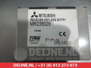 Mitsubishi Space Star Modul keyless vehicle O270816 foto 2