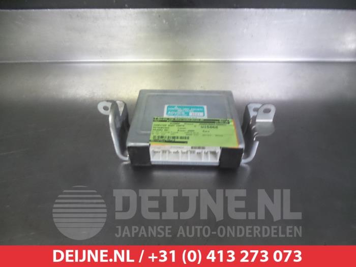 Computer Body Control van een Mitsubishi Pajero Hardtop (V6/7)  2005