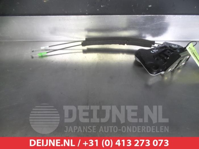 Toyota C-HR Front door lock mechanism 4-door, right O281271