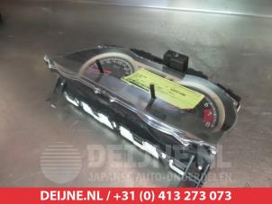 Nissan Note Odometer KM O304426 photo 2