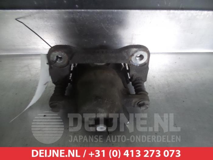 Nissan Pixo Remklauw (Tang) links-voor O324827