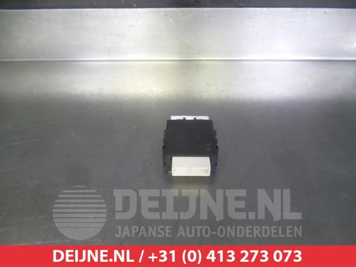 Toyota Auris Ruitenwisser Module O309371