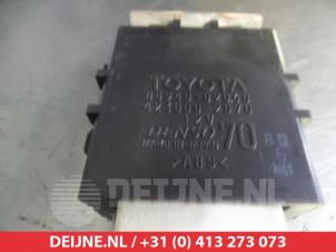 Toyota Auris Scheibenwischer Modul O309371 foto 2