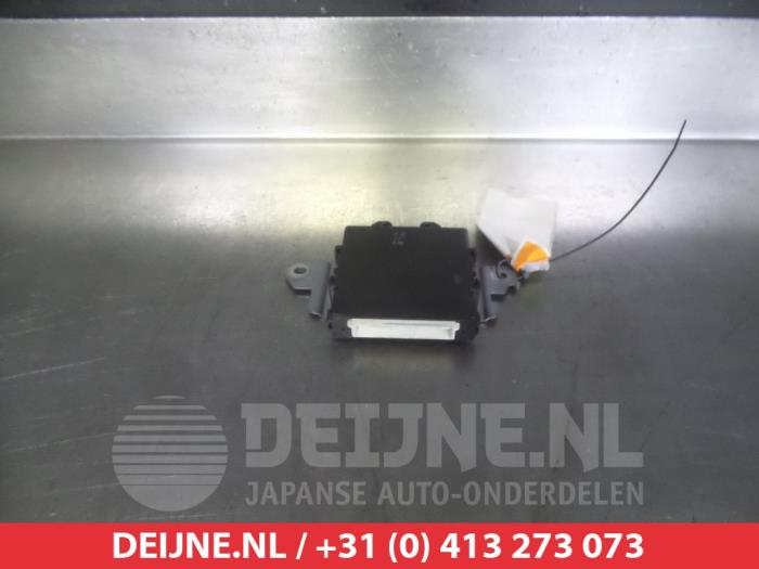 Toyota Prius Module keyless vehicle O270822