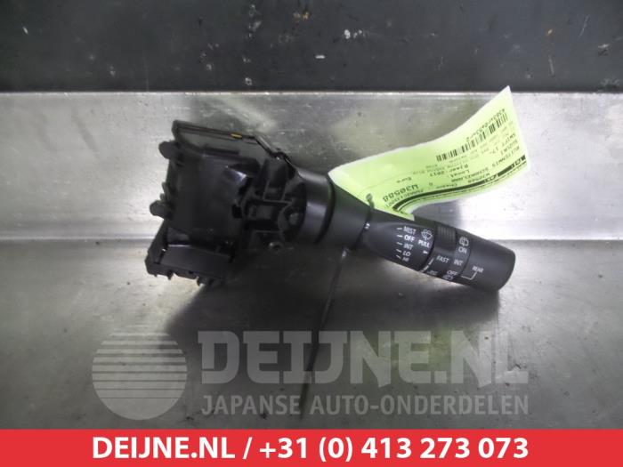 Suzuki Swift Ruitenwis Schakelaar O310211