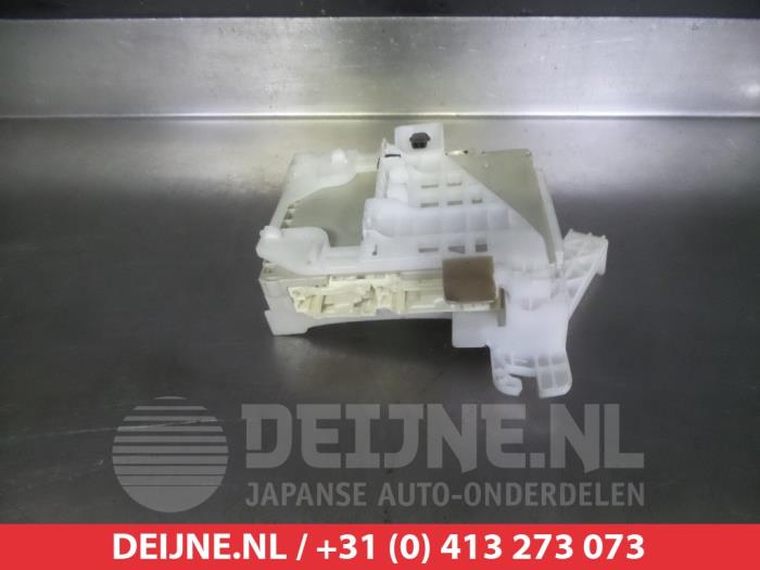 Toyota Prius Fuse box O350346