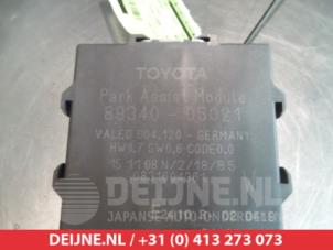 Toyota Avensis PDC Module O303835 foto 2