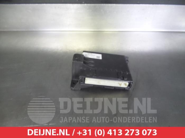 Toyota Avensis Module climatronic O303851