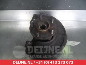 Mitsubishi Grandis Fusee links-voor O322820 foto 2