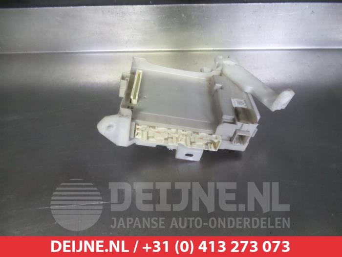 Toyota Prius Fuse box O350345