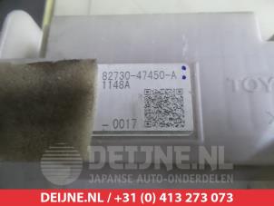 Toyota Prius Sicherungskasten O350345 foto 2