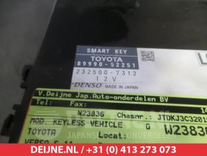 Toyota Verso-S Module keyless vehicle O270834 foto 2