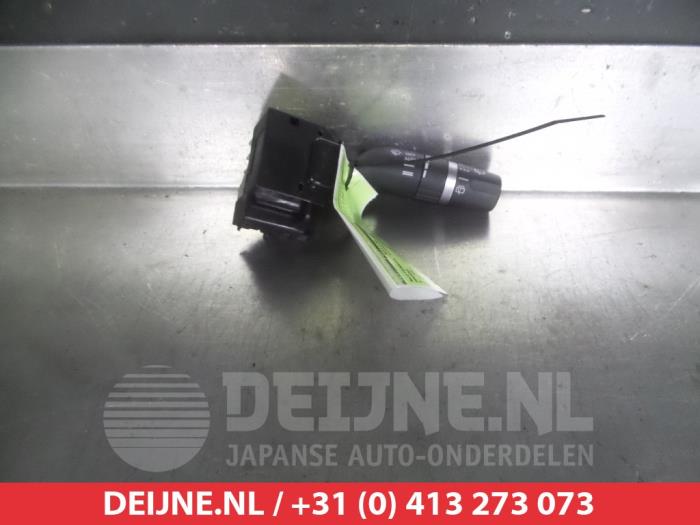 Mazda 5 Ruitenwis Schakelaar O309509