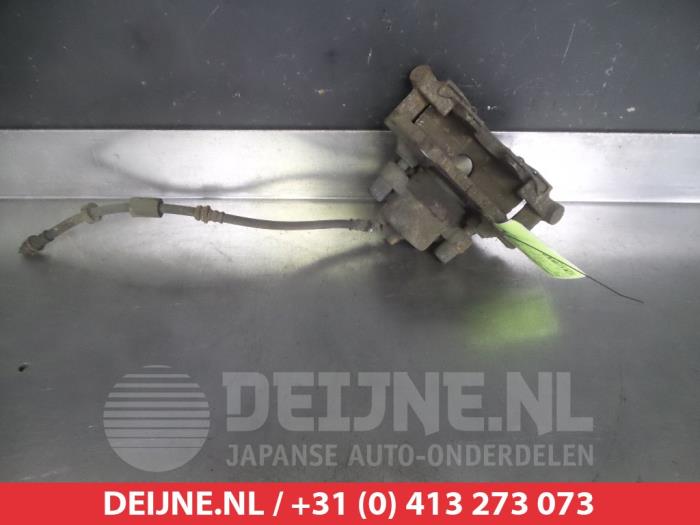 Mazda 5 Remklauw (Tang) rechts-voor O325912