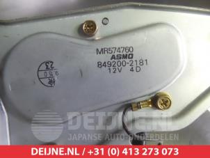 Mitsubishi Pajero Scheibenwischermotor hinten O301236 foto 3