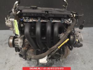 Mazda 121 Engine O350582 photo 2