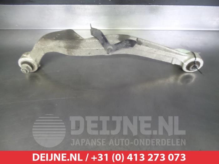 Nissan Qashqai Draagarm links-achter O383399