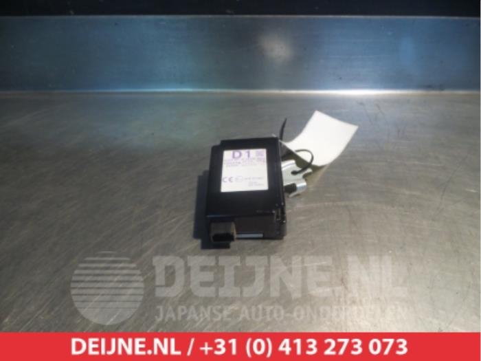 Toyota Rav-4 Bandenspanning module O303743