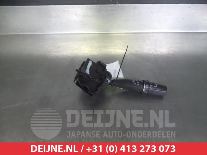 Suzuki SX-4 Scheibenwischer Schalter O310196