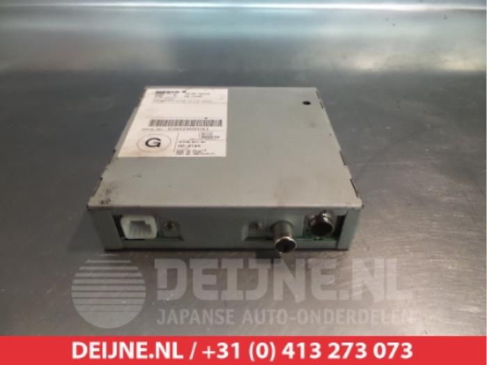 Nissan Primera Antenna Amplifier O265005