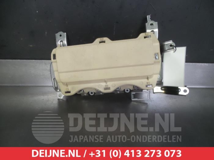 Toyota Landcruiser Knie airbag O271777