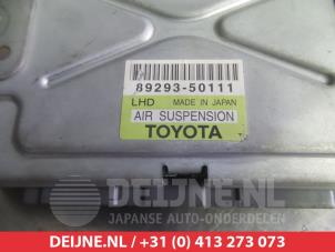 Lexus LS Luchtvering module O303755 foto 2