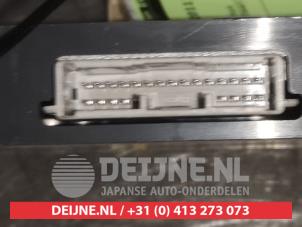 Lexus CT 200h PDC Module O303804 photo 2