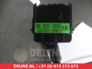 Chevrolet Matiz Wiper switch O309402 photo 3