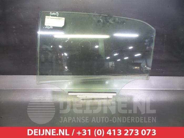 Toyota Corolla Portierruit 4Deurs links-achter O288028