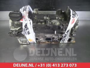 Mitsubishi Colt Cilinderkop O352304 foto 2
