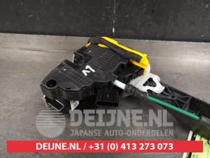 Hyundai I30 Deurslot Mechaniek 4Deurs links-voor O279408 foto 2