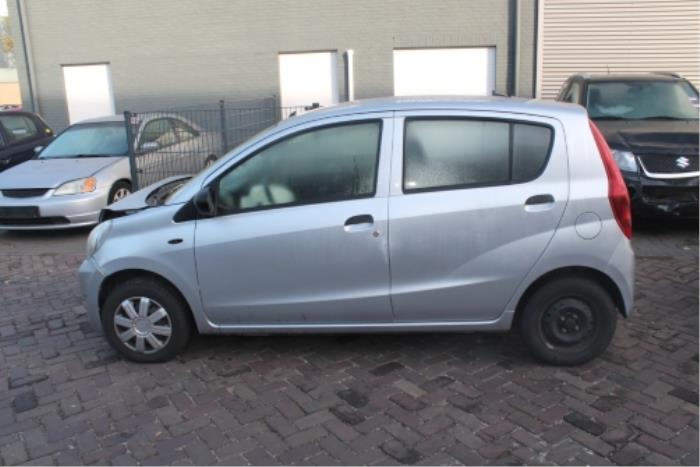 Daihatsu Cuore Tür 4-türig links hinten O285574