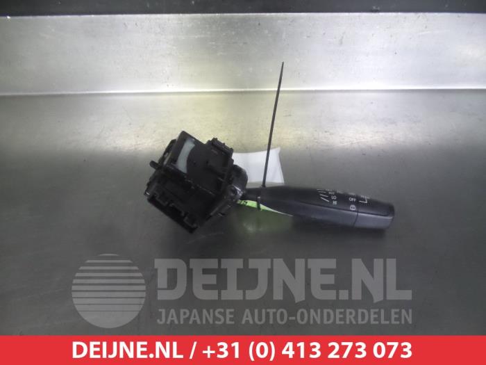 Suzuki Celerio Ruitenwis Schakelaar O310158