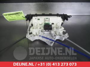 Suzuki Celerio Heater control panel O306222 photo 2