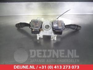 Hyundai Trajet Steering column stalk O308316 photo 2