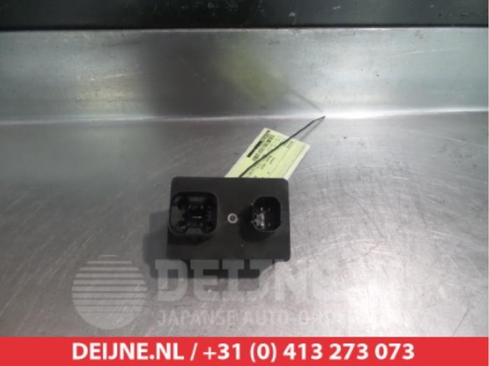 Suzuki Vitara Vorglührelais O357443