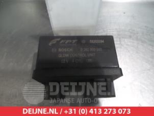 Suzuki Vitara Vorglührelais O357443 foto 2